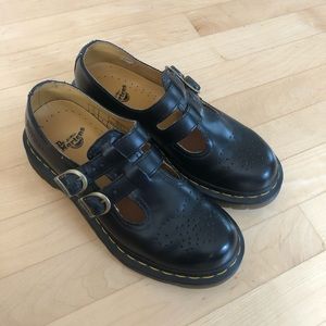 Dr Martens Mary Janes
